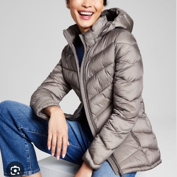 Charter Club Jackets & Blazers - Charter Club Women's Taupe Puffer Jacket Size S Packable Full Zip Taupe